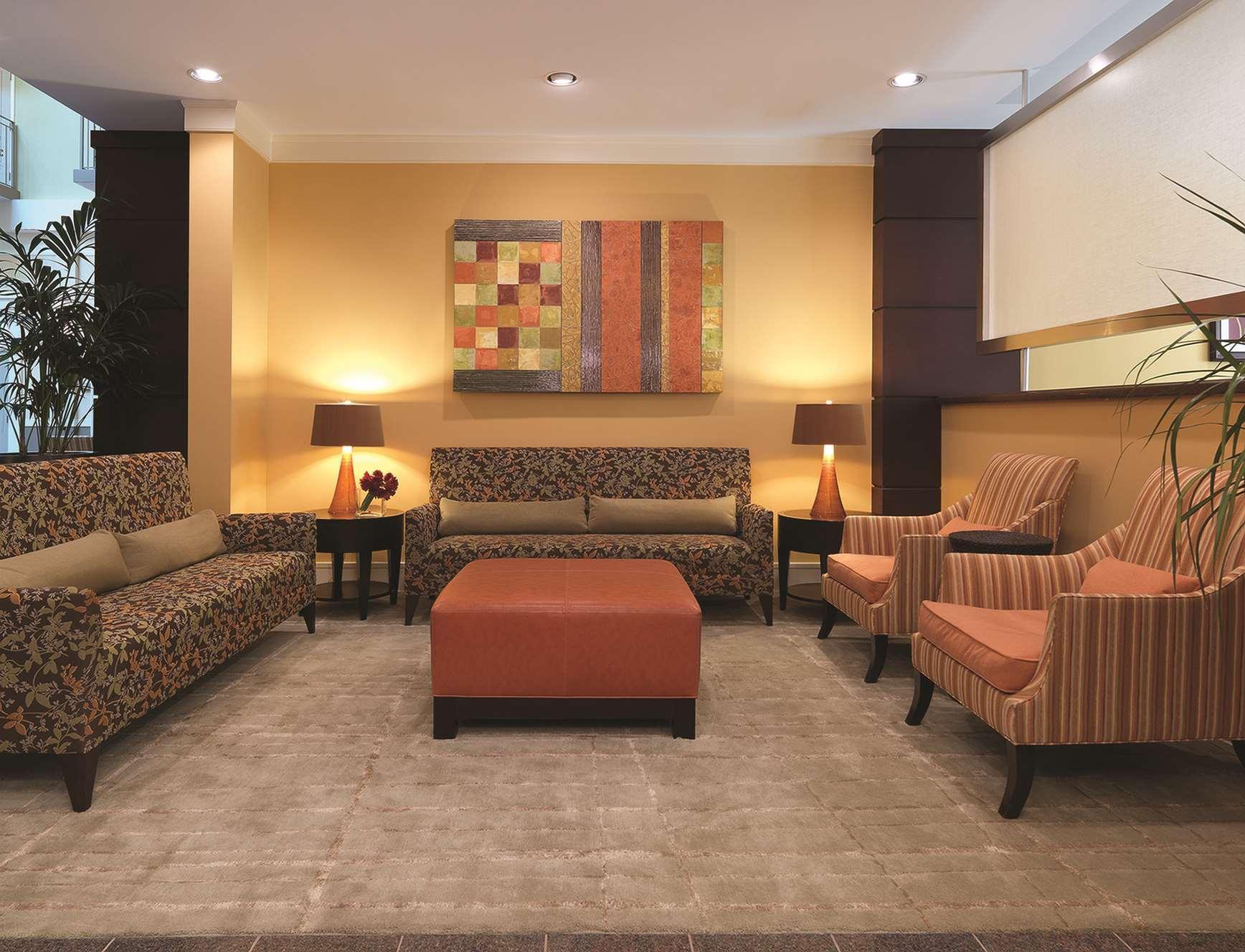 Doubletree Suites By Hilton At The Battery Atlanta Смирна Экстерьер фото