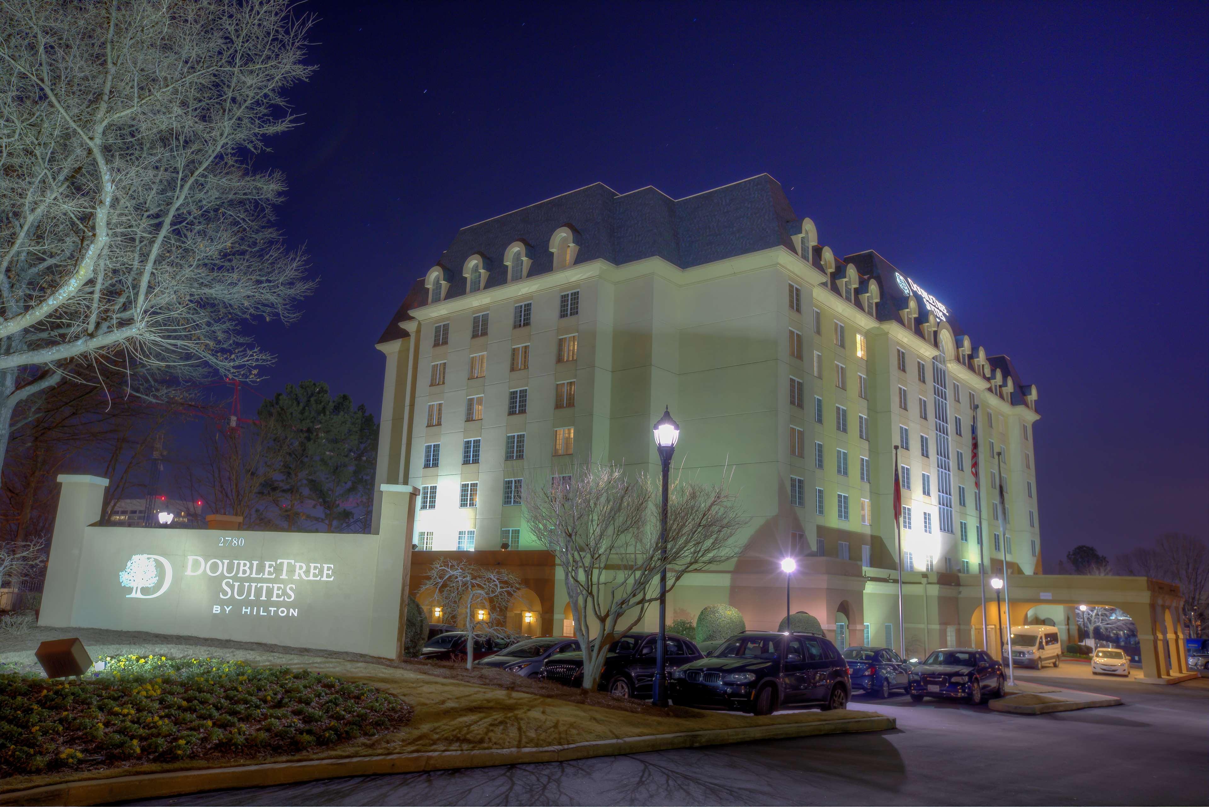 Doubletree Suites By Hilton At The Battery Atlanta Смирна Экстерьер фото