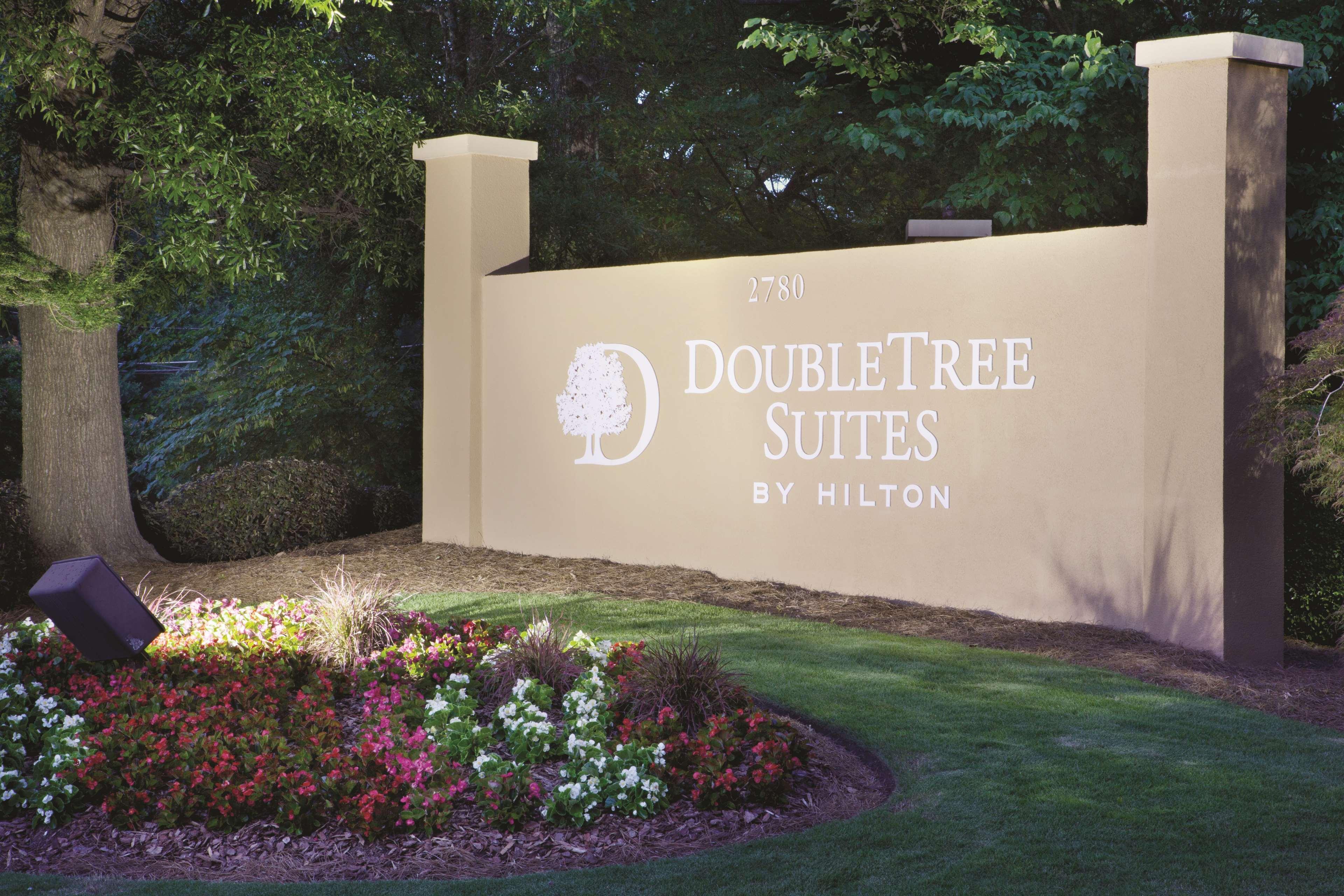 Doubletree Suites By Hilton At The Battery Atlanta Смирна Экстерьер фото