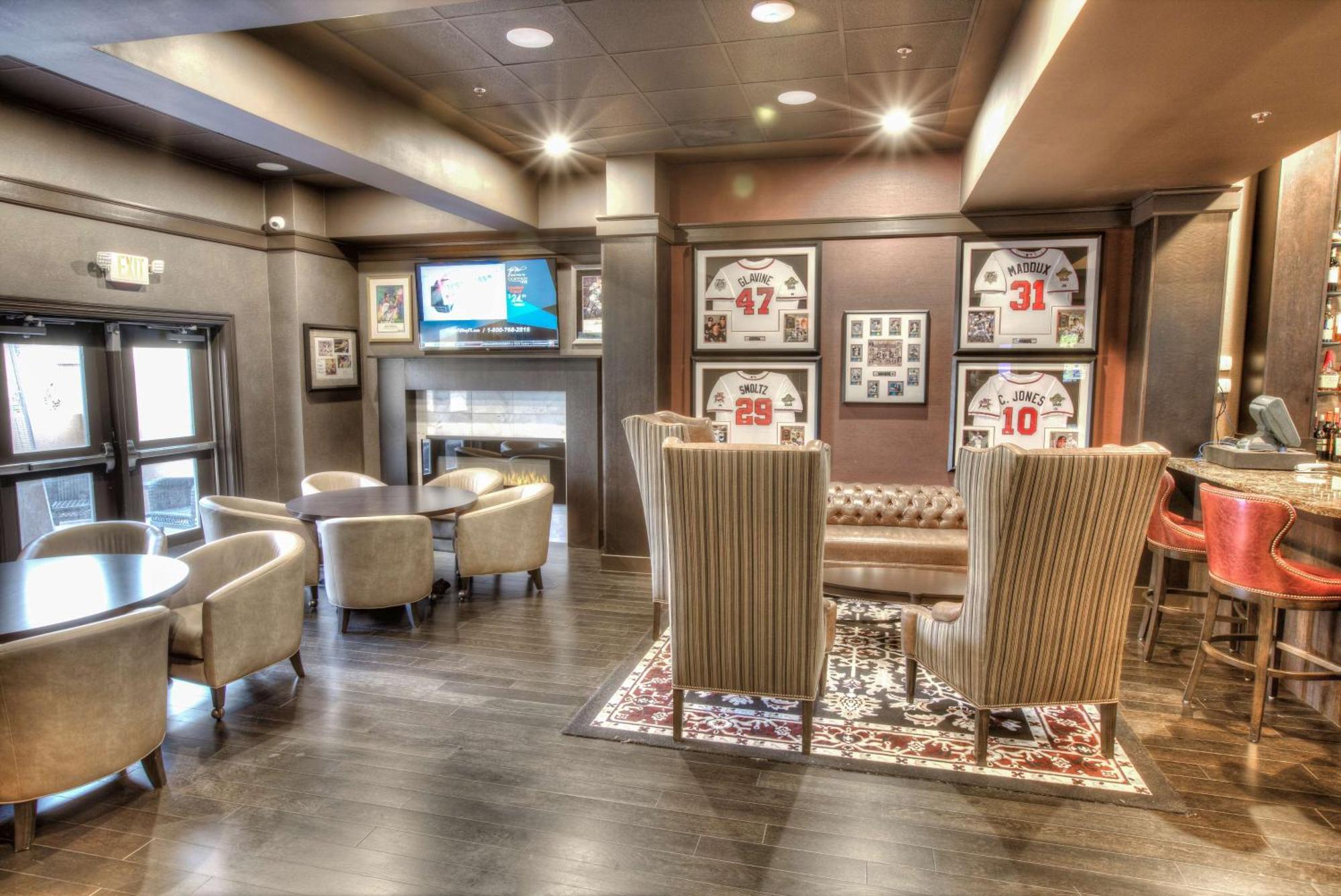 Doubletree Suites By Hilton At The Battery Atlanta Смирна Экстерьер фото